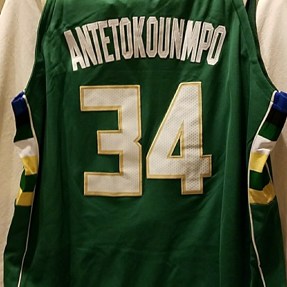 New Nike ANTETOKOUNMPO Buck's Jesrsey